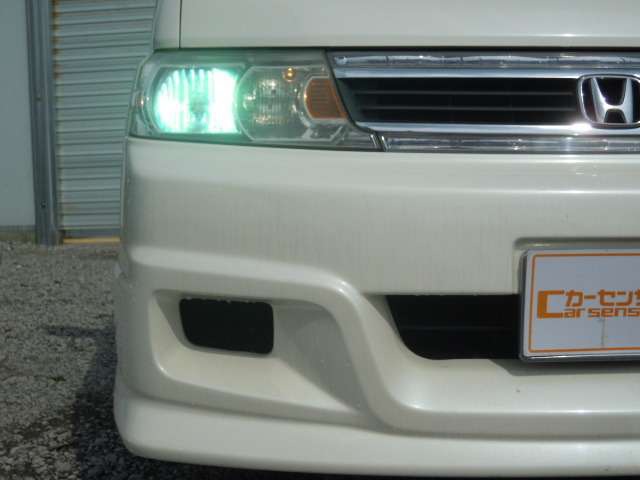 2004 Honda Stepwgn – thumbnail 2