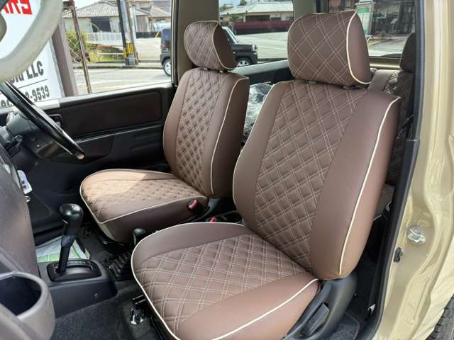 2010 Mitsubishi Pajero Mini – thumbnail 4