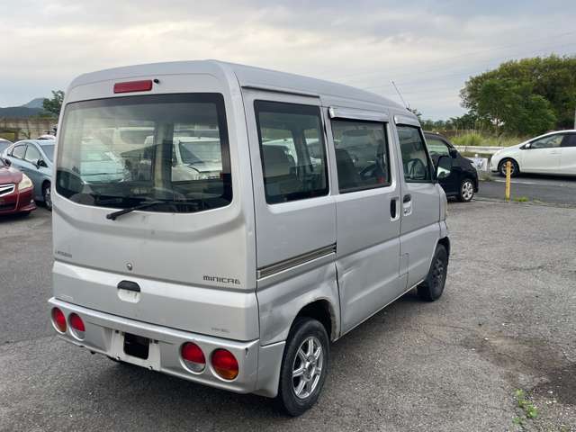 2002 Mitsubishi Minicab Van – thumbnail 4