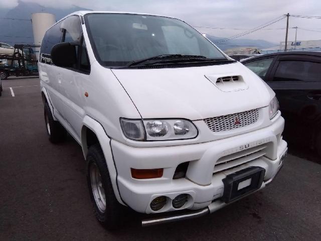 1999 Mitsubishi Delica Space Gear – thumbnail 4