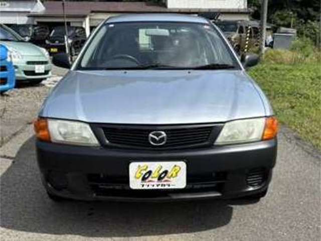 2001 Mazda Familia Van – thumbnail 3