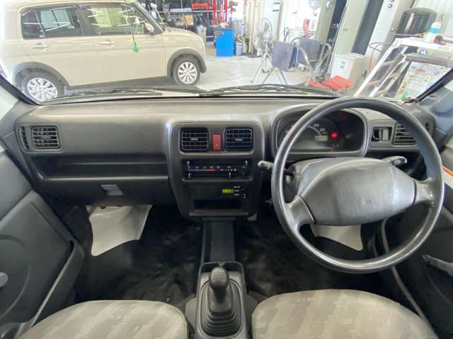 2004 Suzuki Carry – thumbnail 2