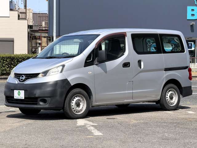 2009 Nissan NV200 Vanette Van – thumbnail 2