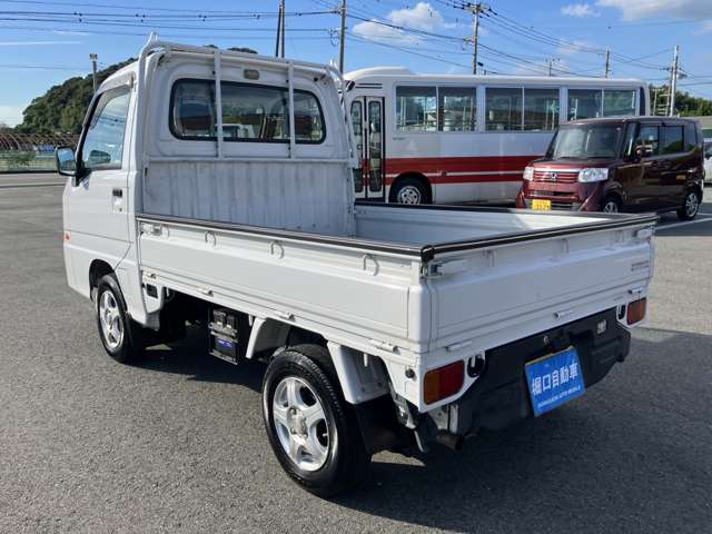 2010 Subaru Sambar Truck – thumbnail 4