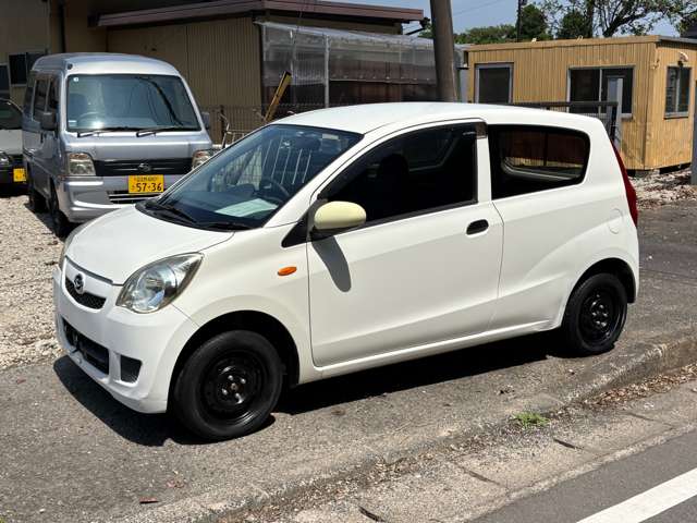 2009 Daihatsu Mira – thumbnail 4