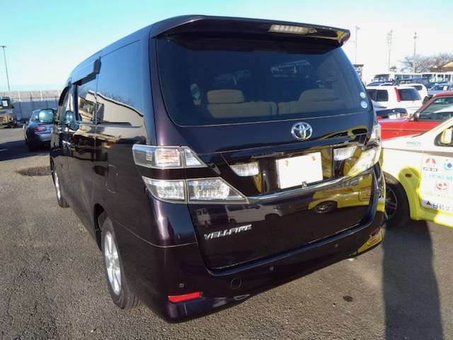 2008 Toyota Vellfire – thumbnail 2