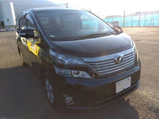 2008 Toyota Vellfire – thumbnail 3