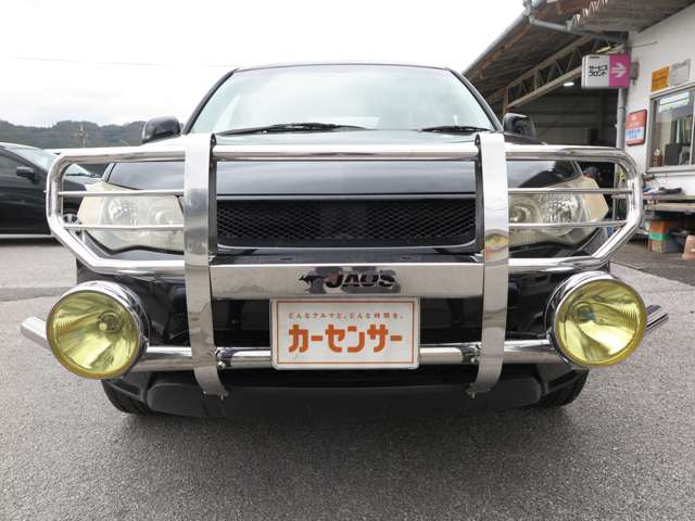2005 Mitsubishi Outlander – thumbnail 2
