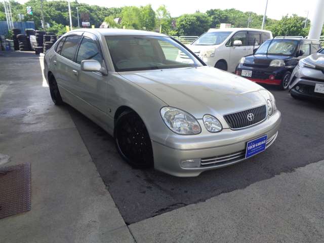 2000 Toyota Aristo – thumbnail 3