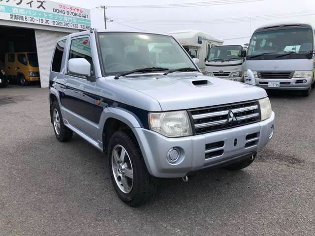 2009 Mitsubishi Pajero Mini – thumbnail 3