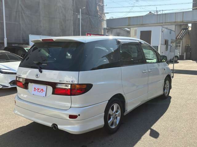 2000 Toyota Estima – thumbnail 4