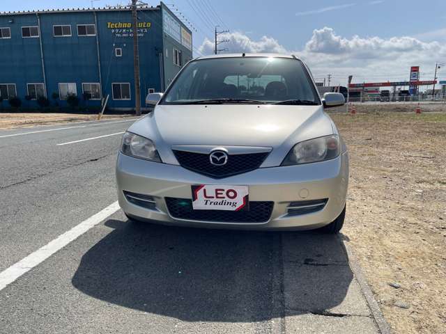 2005 Mazda Demio – thumbnail 2