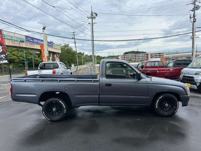 1999 Toyota Hilux – thumbnail 4