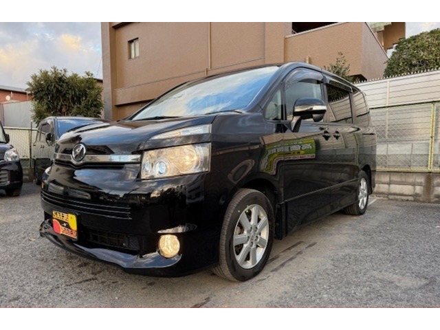 2008 Toyota Voxy