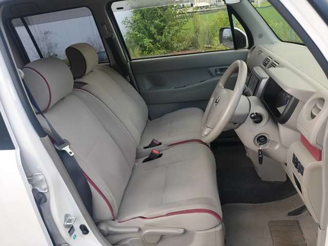 2010 Daihatsu Move Conte – thumbnail 4