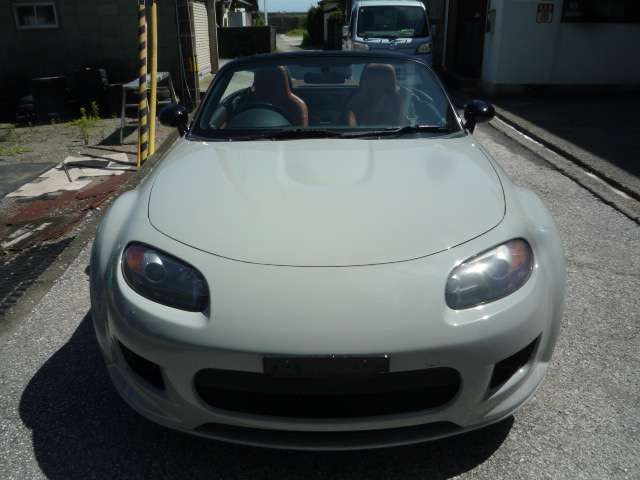 2005 Mazda Roadster – thumbnail 3