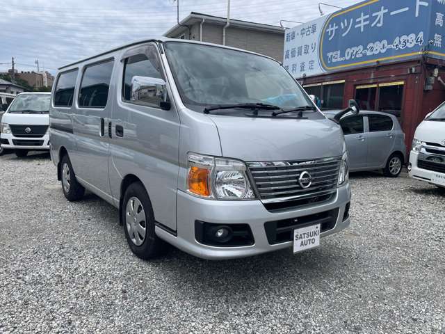 2010 Nissan Caravan – thumbnail 3