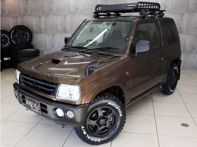 2004 Mitsubishi Pajero Mini – thumbnail 2