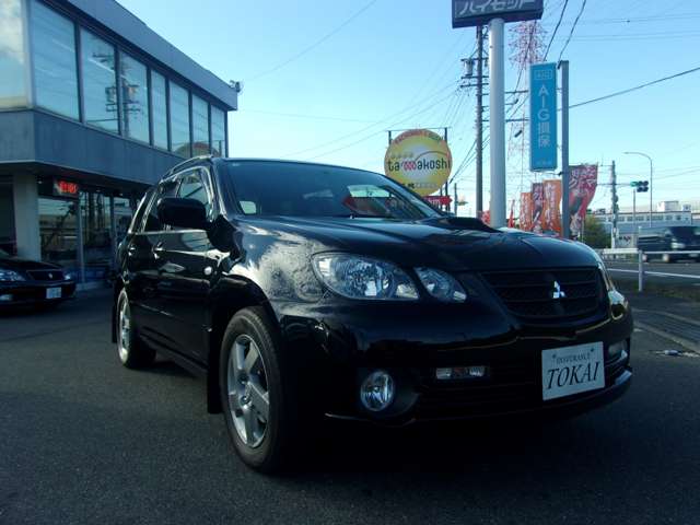 2002 Mitsubishi Airtrek – thumbnail 4