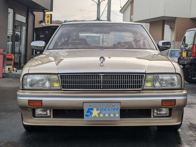 1988 Nissan Cima – thumbnail 4