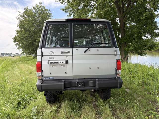 1994 Toyota Land Cruiser 70 – thumbnail 4