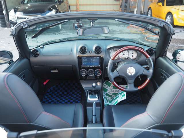 2010 Daihatsu Copen – thumbnail 2
