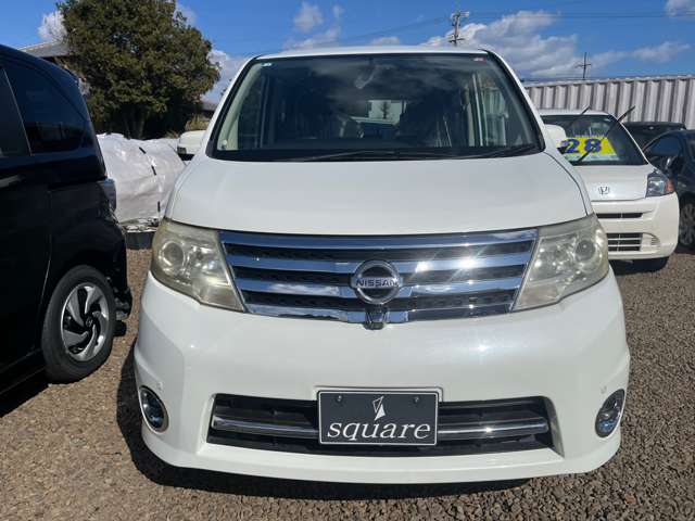 2008 Nissan Serena – thumbnail 2