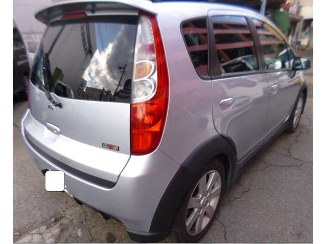 2006 Mitsubishi Colt – thumbnail 4