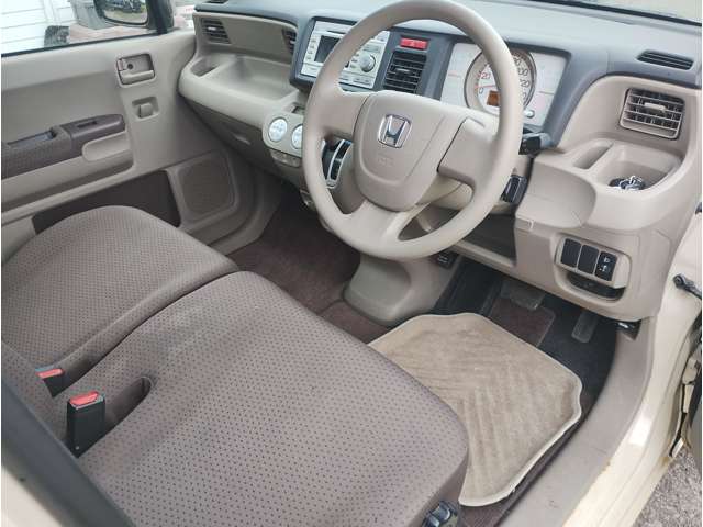 2010 Honda Life – thumbnail 3