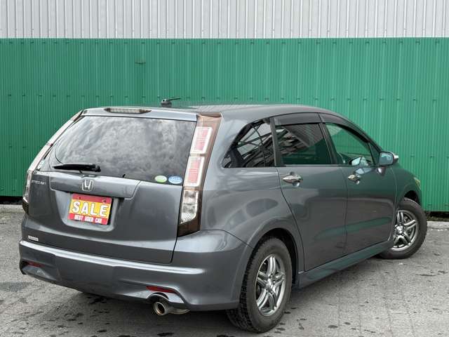 2010 Honda Stream – thumbnail 2