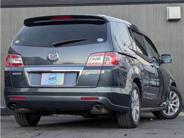 2010 Mazda MPV – thumbnail 2