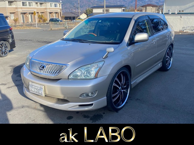 2003 Toyota Harrier