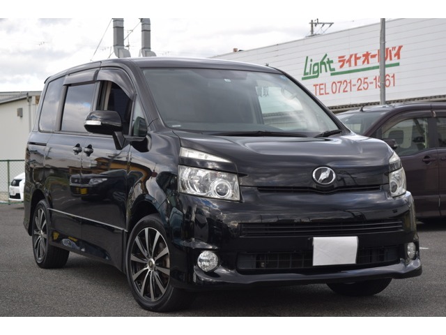 2007 Toyota Voxy