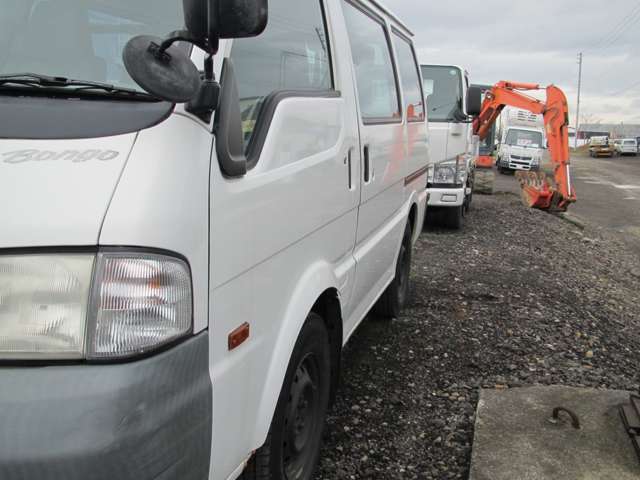 2006 Mazda Bongo Van – thumbnail 2