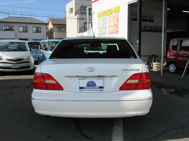 2001 Toyota Celsior – thumbnail 3