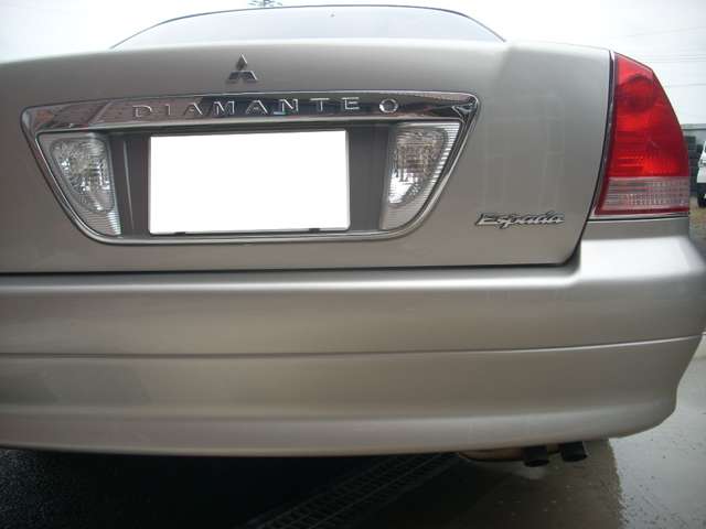 2004 Mitsubishi Diamante – thumbnail 4