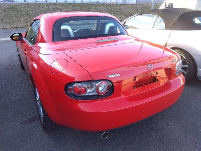 2008 Mazda Roadster – thumbnail 2