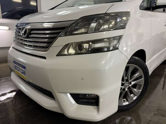 2010 Toyota Vellfire – thumbnail 2