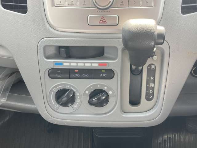 2010 Mazda AZ-Wagon – thumbnail 4