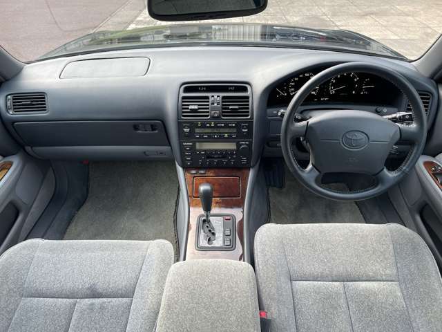 1996 Toyota Celsior – thumbnail 3
