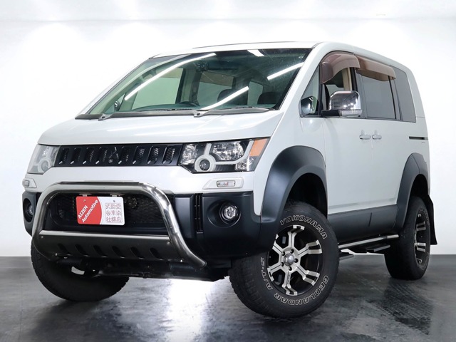 2009 Mitsubishi Delica D:5