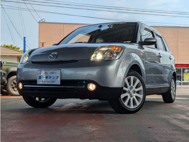 2008 Mazda Verisa – thumbnail 3