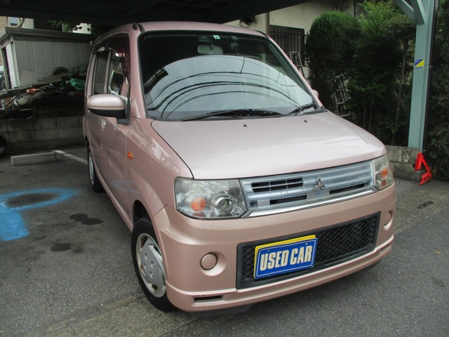 2010 Mitsubishi Toppo