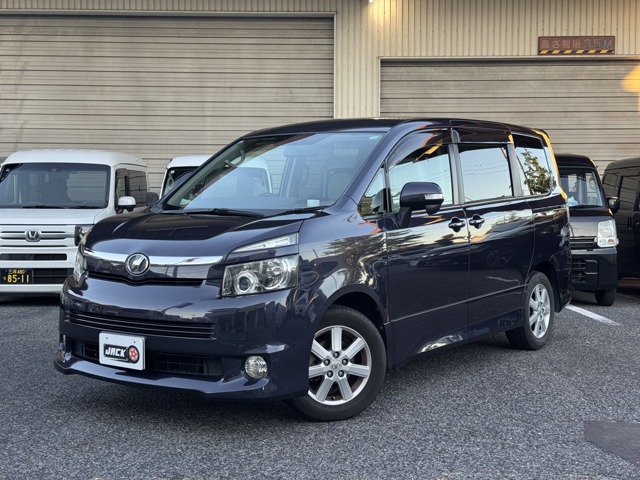 2007 Toyota Voxy