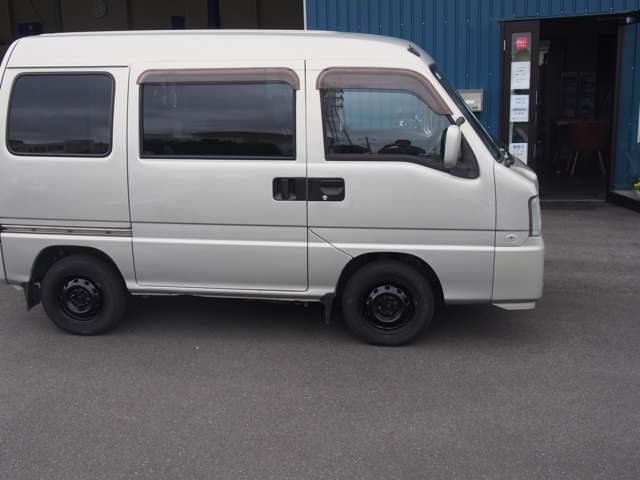 2010 Subaru Sambar – thumbnail 4