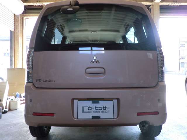2010 Mitsubishi eK Wagon – thumbnail 3