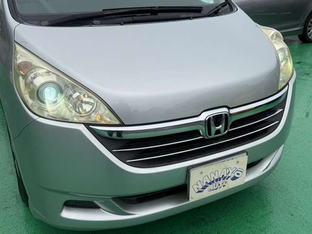 2006 Honda Stepwgn – thumbnail 2