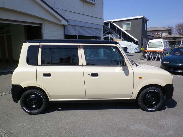 2009 Suzuki Alto Lapin – thumbnail 4