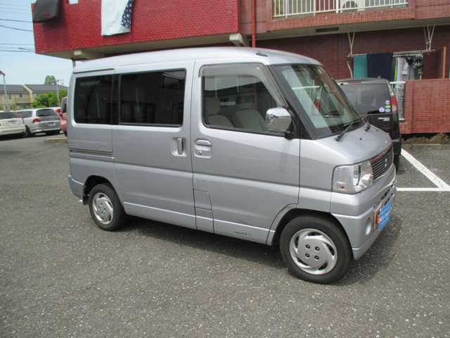 2005 Mitsubishi Town Box – thumbnail 4