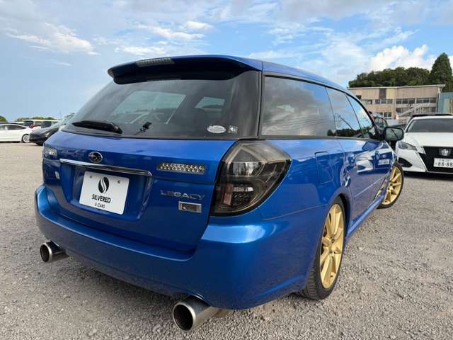 2004 Subaru Legacy Touring Wagon – thumbnail 2